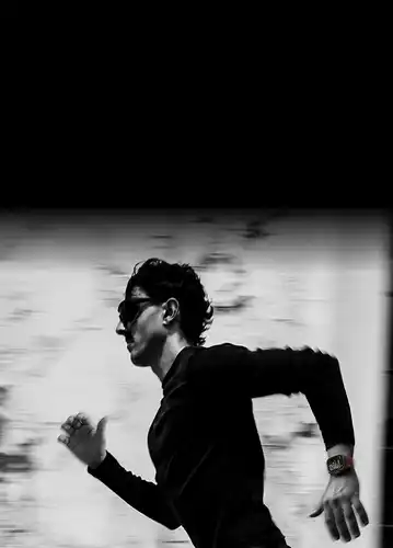 A person running while wearing Apple Watch Ultra 4