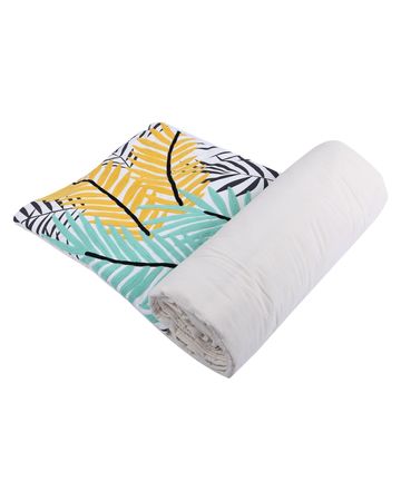 Karam Tropical Quilt Cover