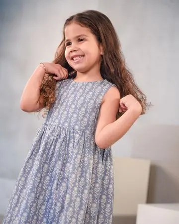 بُني فستان مجموعة روتس