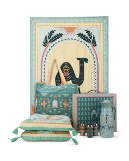 Majlis Under the Sky Gift Set: 1.5L Coffee Thermos + 6 Cups (Saudi Nature) + 4-Piece Camping Set (Ground Mat + 2 Cushions + Tote Bag) - 2 Products
