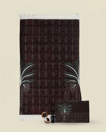 Yaqeen Gift Set - 3 Pieces
