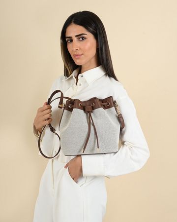 مشكاة حقيبة دلو - بني