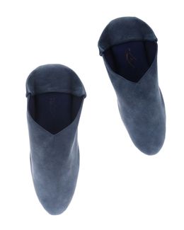 Mishkat Velvet Babouche Slippers for Women (Blue) - 42 EU