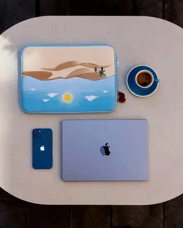 Shababuna X Hnak Dar Laptop Sleeve
